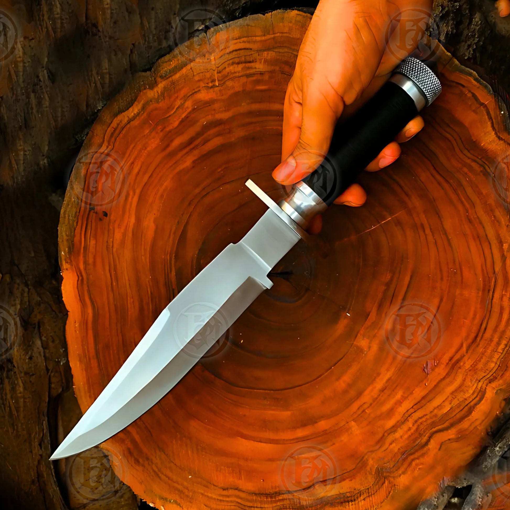Premium Predator Movie Knife Cosplay Replica with Walnut Stand